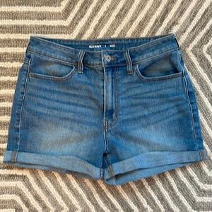 Old Navy high-rise wow size 8 jeans short